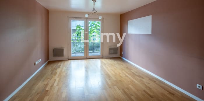 Image 3 sur 9 - Appartement  ·  Vente · Ermont (95120) · 3 pièces · 59m²