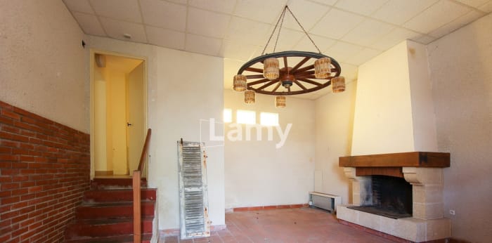 Image 12 sur 14 - Maison/villa  ·  Vente · La Roche Sur Yon (85000) · 10 pièces · 520m²