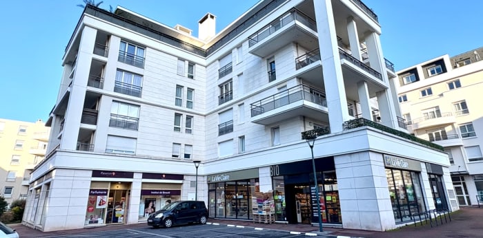 Image 1 sur 12 - Appartement  ·  Vente · St Gratien (95210) · 3 pièces · 70m²