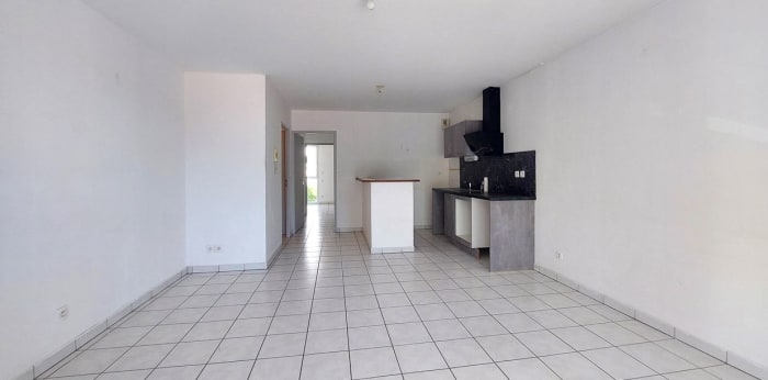Image 4 sur 9 - Appartement  ·  Vente · Port Vendres (66660) · 3 pièces · 62m²