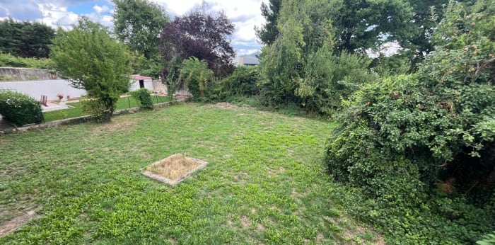 Image 14 sur 17 - Maison/villa  ·  Vente · Issoire (63500) · 9 pièces · 186m²