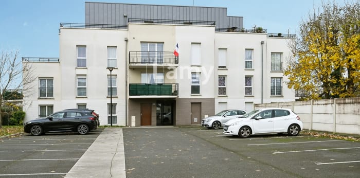 Image 14 sur 17 - Appartement  ·  Vente · La Chapelle St Mesmin (45380) · 3 pièces · 56m²