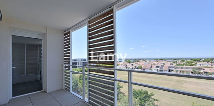 Image 1 sur 15 - Appartement  ·  Vente · Palavas Les Flots (34250) · 2 pièces · 45m²