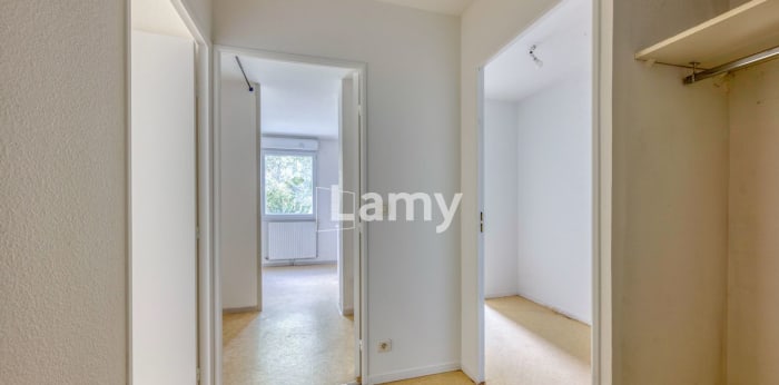 Image 9 sur 14 - Appartement  ·  Vente · Cenon (33150) · 2 pièces · 55m²