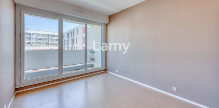 Image 12 sur 13 - Appartement  ·  Vente · Lormont (33310) · 3 pièces · 66m²