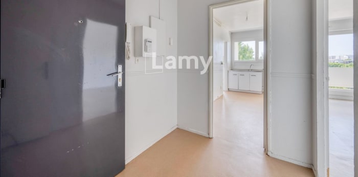 Image 2 sur 13 - Appartement  ·  Vente · Lormont (33310) · 3 pièces · 66m²