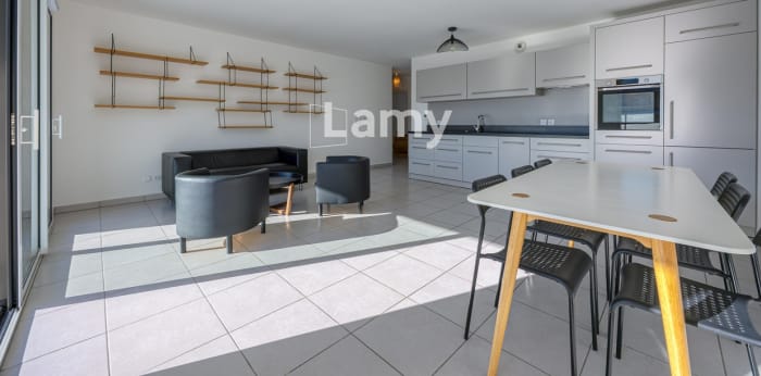 Image 5 sur 14 - Appartement  ·  Vente · Annecy (74000) · 4 pièces · 78m²