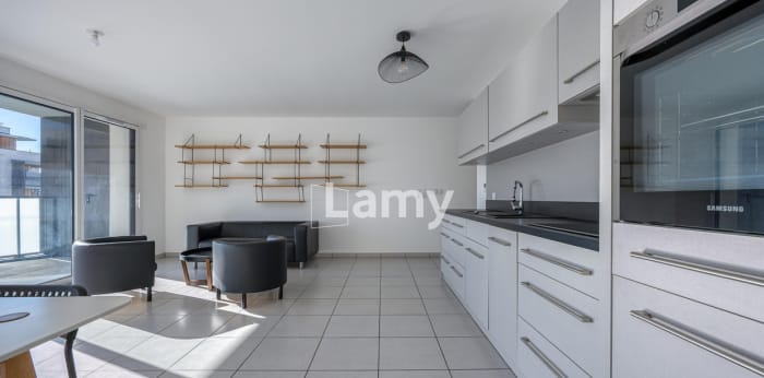 Image 2 sur 14 - Appartement  ·  Vente · Annecy (74000) · 4 pièces · 78m²