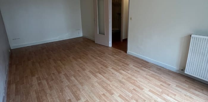 Image 2 sur 6 - Appartement  ·  Vente · Auxerre (89000) · 1 pièce · 32m²