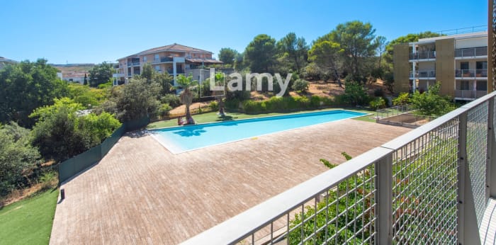 Image 2 sur 15 - Appartement  ·  Vente · Aix La Duranne (13100) · 3 pièces · 56m²