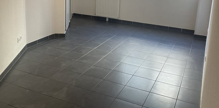 Image 6 sur 11 - Appartement  ·  Vente · Marseille 03 (13003) · 2 pièces · 46m²