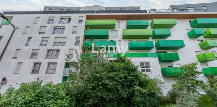 Image 3 sur 8 - Appartement  ·  Vente · Rosny Sous Bois (93110) · 2 pièces · 51m²