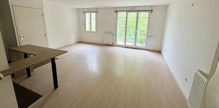 Image 2 sur 12 - Appartement  ·  Vente · Persan (95340) · 3 pièces · 62m²
