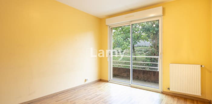 Image 12 sur 13 - Appartement  ·  Vente · Voiron (38500) · 4 pièces · 98m²