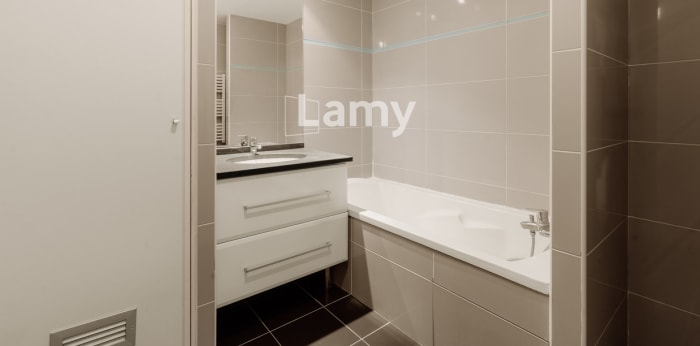 Image 7 sur 10 - Appartement  ·  Vente · Lyon (69003) · 2 pièces · 43m²