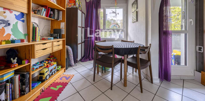 Image 2 sur 12 - Appartement  ·  Vente · Annecy (74960) · 5 pièces · 93m²