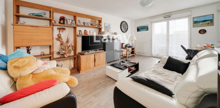 Image 2 sur 11 - Appartement  ·  Vente · Tomblaine (54510) · 2 pièces · 46m²