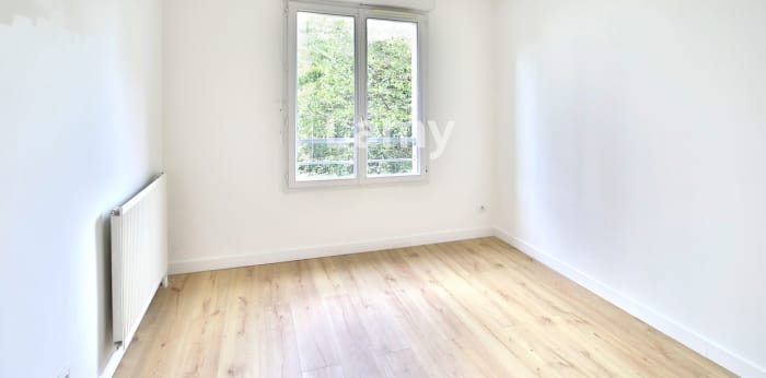 Image 6 sur 10 - Appartement  ·  Vente · Cergy (95800) · 3 pièces · 61m²