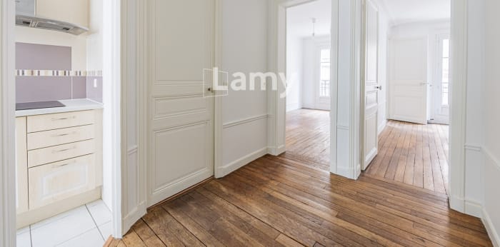Image 4 sur 11 - Appartement  ·  Vente · Paris (75015) · 2 pièces · 38m²