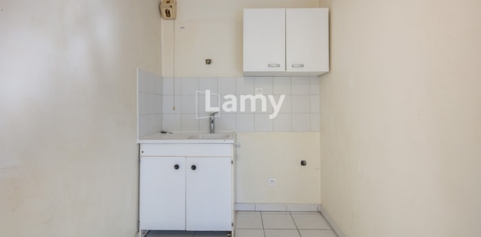 Image 7 sur 11 - Appartement  ·  Vente · Grenoble (38000) · 2 pièces · 43m²