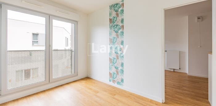 Image 7 sur 10 - Appartement  ·  Vente · Champigny Sur Marne (94500) · 1 pièce · 33m²
