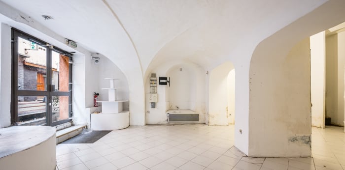 Image 2 sur 10 - Local  ·  Vente · Moutiers Tarentaise (73600) · 4 pièces · 74m²