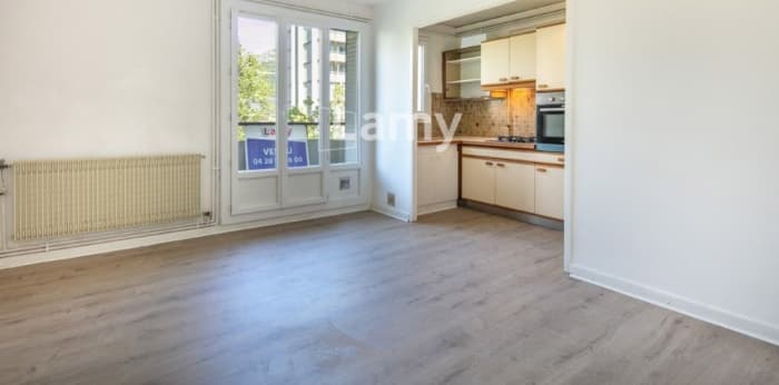Image 4 sur 10 - Appartement  ·  Vente · Grenoble (38000) · 4 pièces · 65m²