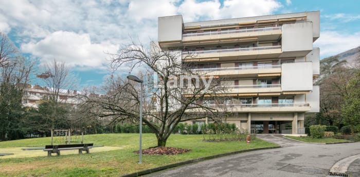 Image 3 sur 14 - Appartement  ·  Vente · Meylan (38240) · 3 pièces · 95m²