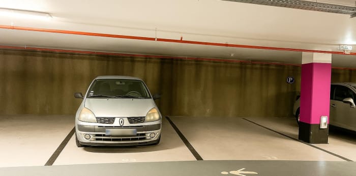 Image 2 sur 10 - Parking/box  ·  Vente · Besancon (25000) · 12m²