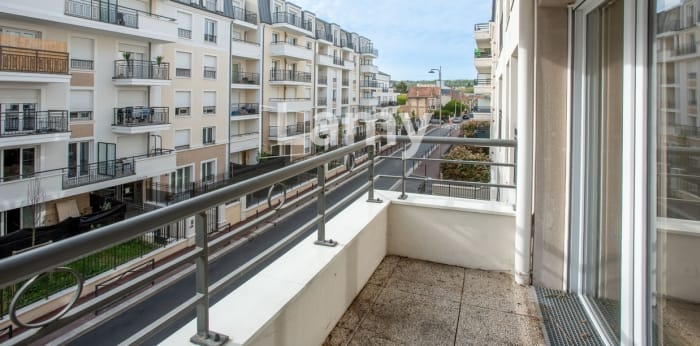Image 6 sur 7 - Appartement  ·  Vente · Franconville La Garenne (95130) · 3 pièces · 62m²