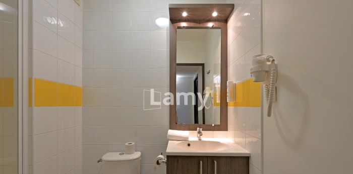 Image 6 sur 12 - Appartement  ·  Vente · Nimes (30000) · 1 pièce · 19m²