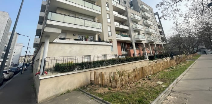 Image 2 sur 10 - Appartement  ·  Vente · St Denis (93210) · 4 pièces · 83m²