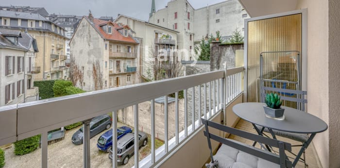 Image 2 sur 12 - Appartement  ·  Vente · Aix Les Bains (73100) · 1 pièce · 23m²