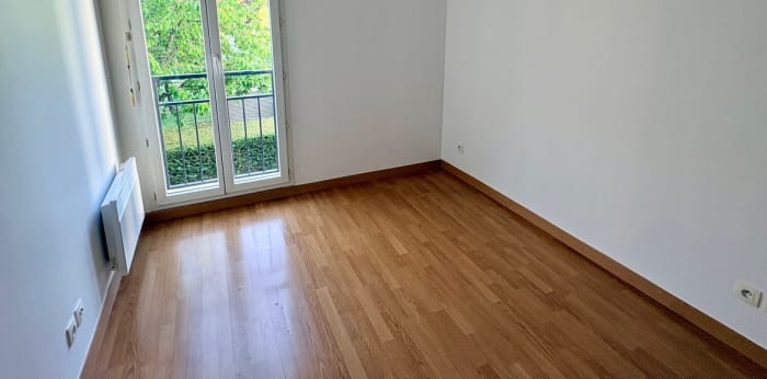 Image 4 sur 9 - Appartement  ·  Vente · Deuil La Barre (95170) · 3 pièces · 66m²