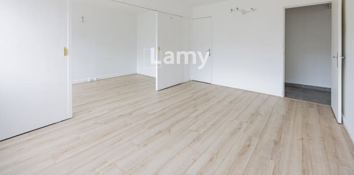 Image 8 sur 11 - Appartement  ·  Vente · Paris (75015) · 2 pièces · 46m²