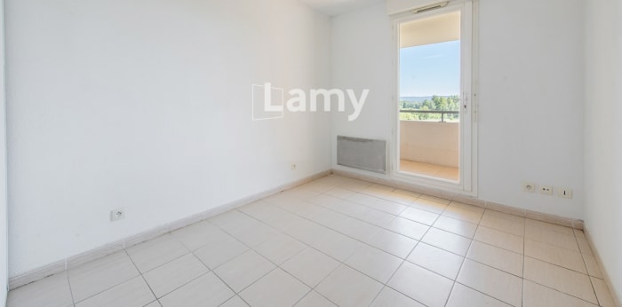 Image 12 sur 14 - Appartement  ·  Vente · Aix En Provence (13100) · 4 pièces · 84m²