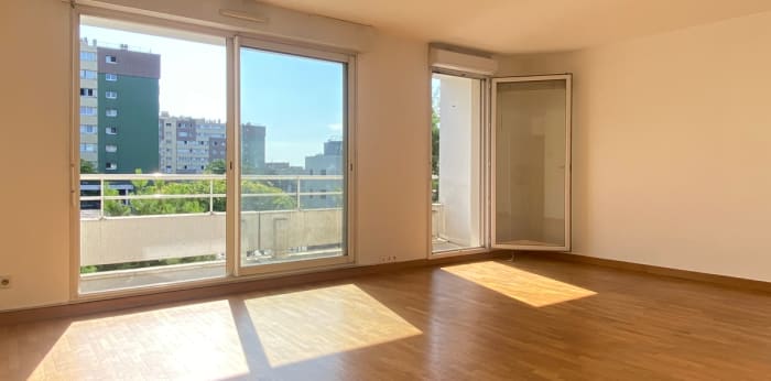 Image 1 sur 11 - Appartement  ·  Vente · Villejuif (94800) · 3 pièces · 70m²