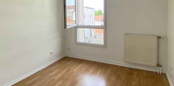 Image 8 sur 11 - Appartement  ·  Vente · Villejuif (94800) · 3 pièces · 70m²