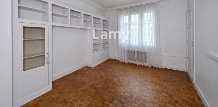 Image 8 sur 16 - Appartement  ·  Vente · Orleans (45000) · 5 pièces · 135m²