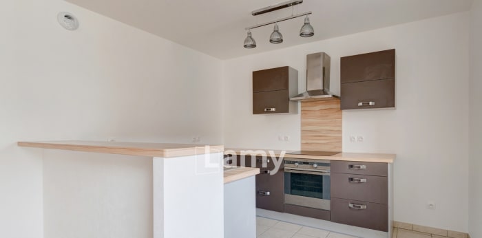 Image 8 sur 16 - Appartement  ·  Vente · Reims (51100) · 3 pièces · 64m²