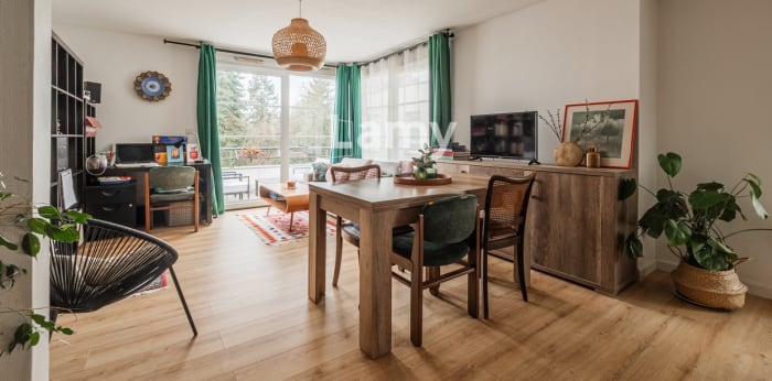Image 1 sur 11 - Appartement  ·  Vente · Strasbourg (67000) · 3 pièces · 72m²