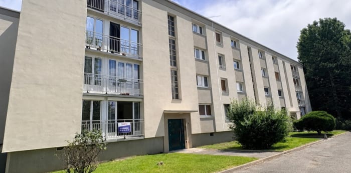 Image 1 sur 10 - Appartement  ·  Vente · St Brice Sous Foret (95350) · 1 pièce · 36m²