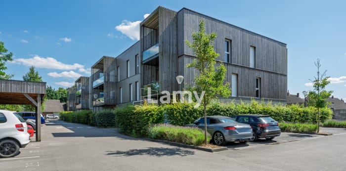 Image 1 sur 2 - Parking/box  ·  Vente · Seclin (59113)