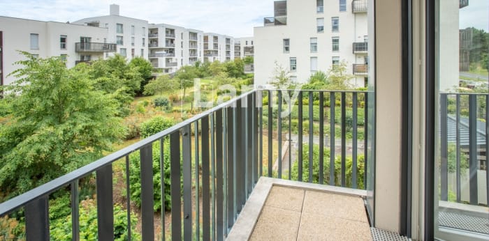 Image 2 sur 10 - Appartement  ·  Vente · Cergy (95800) · 3 pièces · 61m²