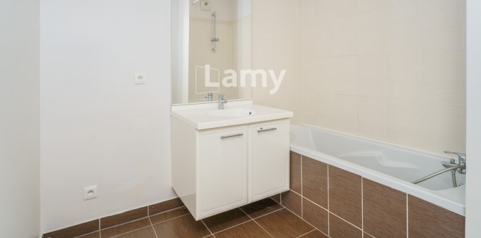 Image 6 sur 9 - Appartement  ·  Vente · Dijon (21000) · 3 pièces · 63m²