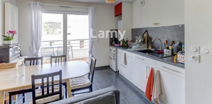 Image 1 sur 10 - Appartement  ·  Vente · Clermont Ferrand (63100) · 2 pièces · 40m²