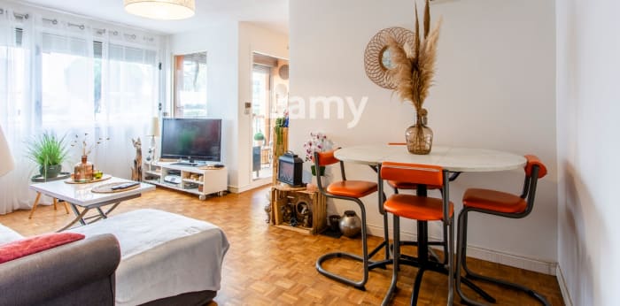 Image 3 sur 14 - Appartement  ·  Vente · Salon De Provence (13300) · 5 pièces · 92m²
