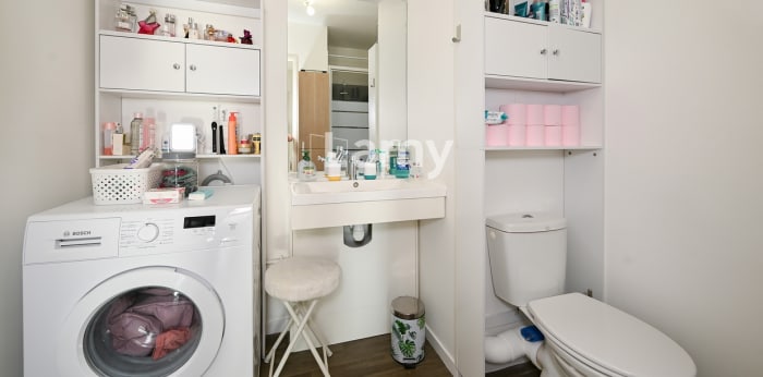 Image 26 sur 30 - Appartement  ·  Vente · St Jean De La Ruelle (45140) · 2 pièces · 42m²