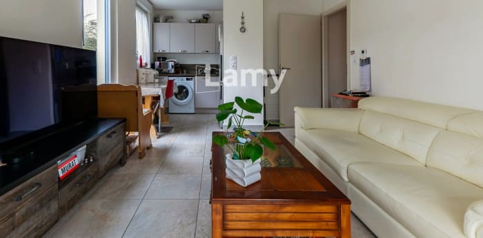 Image 3 sur 7 - Appartement  ·  Vente · Ostwald (67540) · 2 pièces · 46m²
