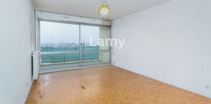 Image 1 sur 7 - Appartement  ·  Vente · Dijon (21000) · 2 pièces · 49m²